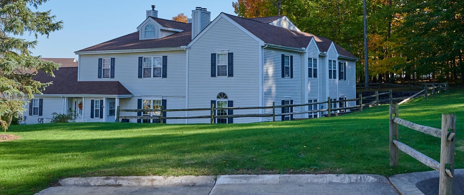 Grand Bay Townhomes and Apartments Exterior Detail