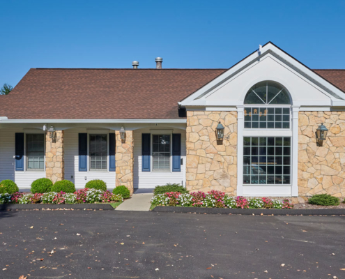 Grand Bay Apartments and Townhomes Clubhouse and Leasing Office