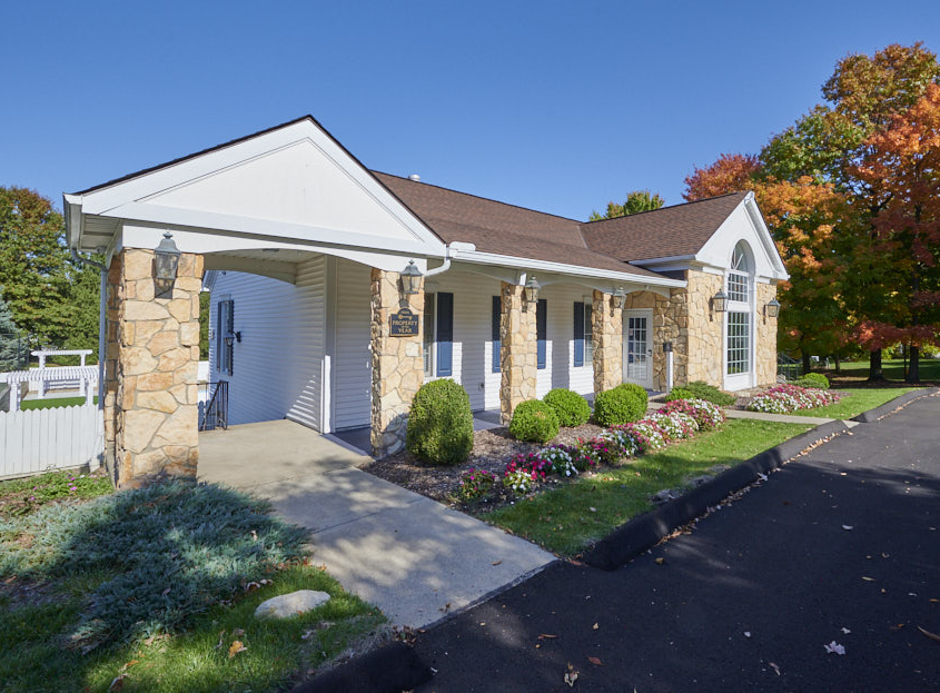 Grand Bay Apartments and Townhomes Clubhouse and Leasing Office Detail